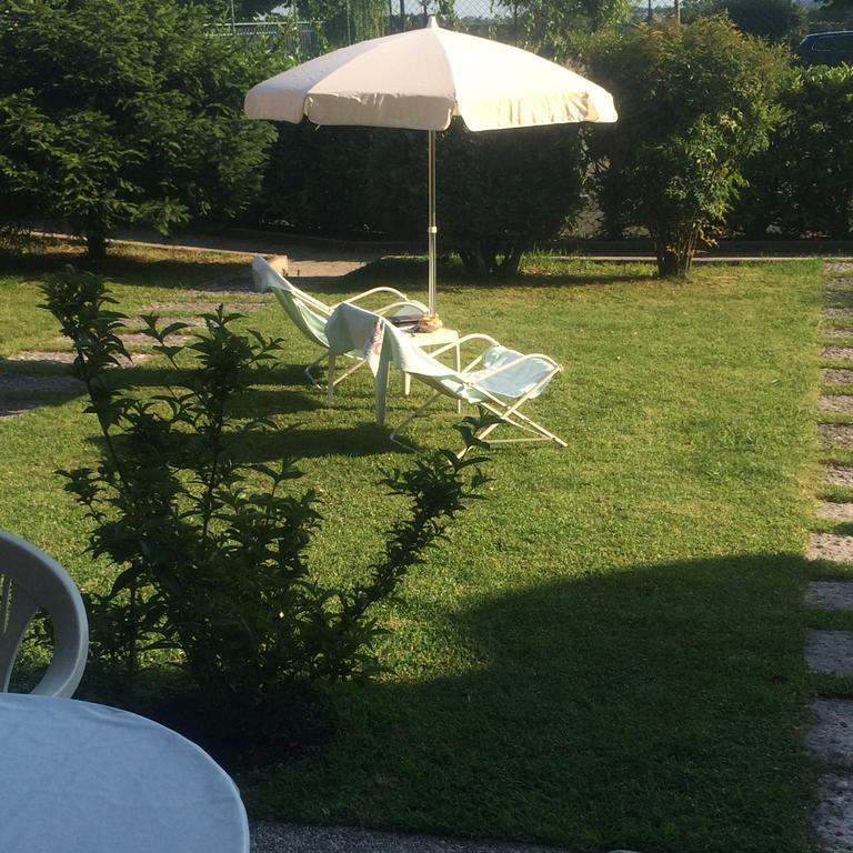 Appartamento Dei Salici Lazise Bagian luar foto