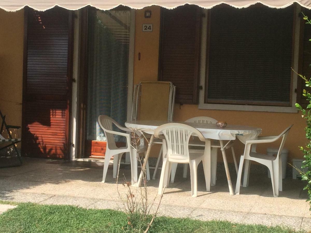 Appartamento Dei Salici Lazise Bagian luar foto