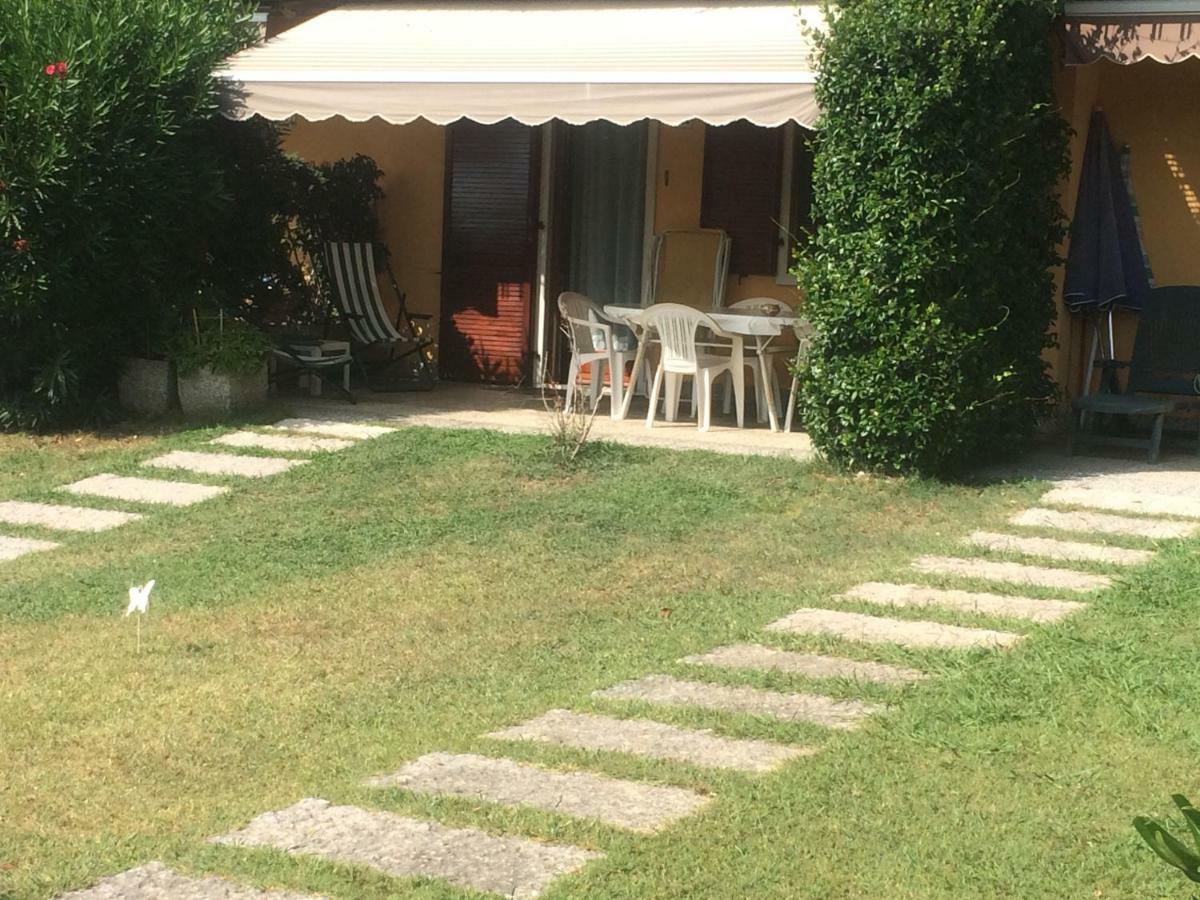Appartamento Dei Salici Lazise Bagian luar foto